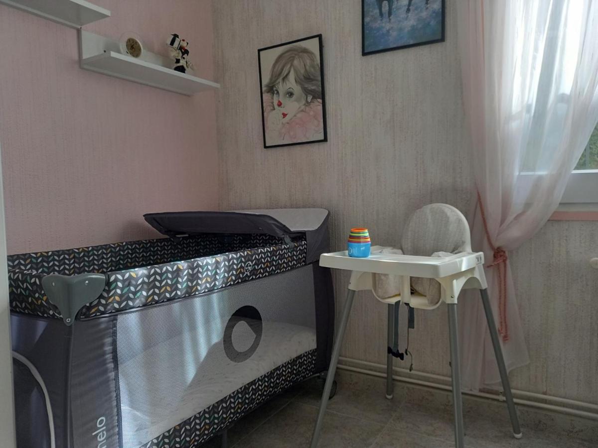 Casa Acogedora Familiar Con Piscina Pallejá Eksteriør bilde