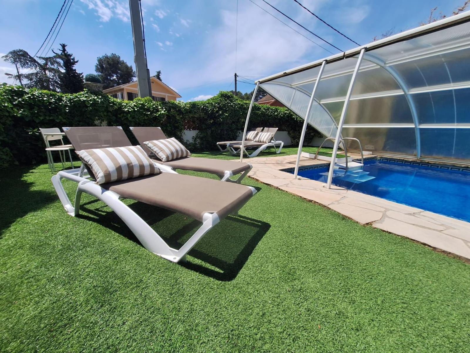 Casa Acogedora Familiar Con Piscina Pallejá Eksteriør bilde